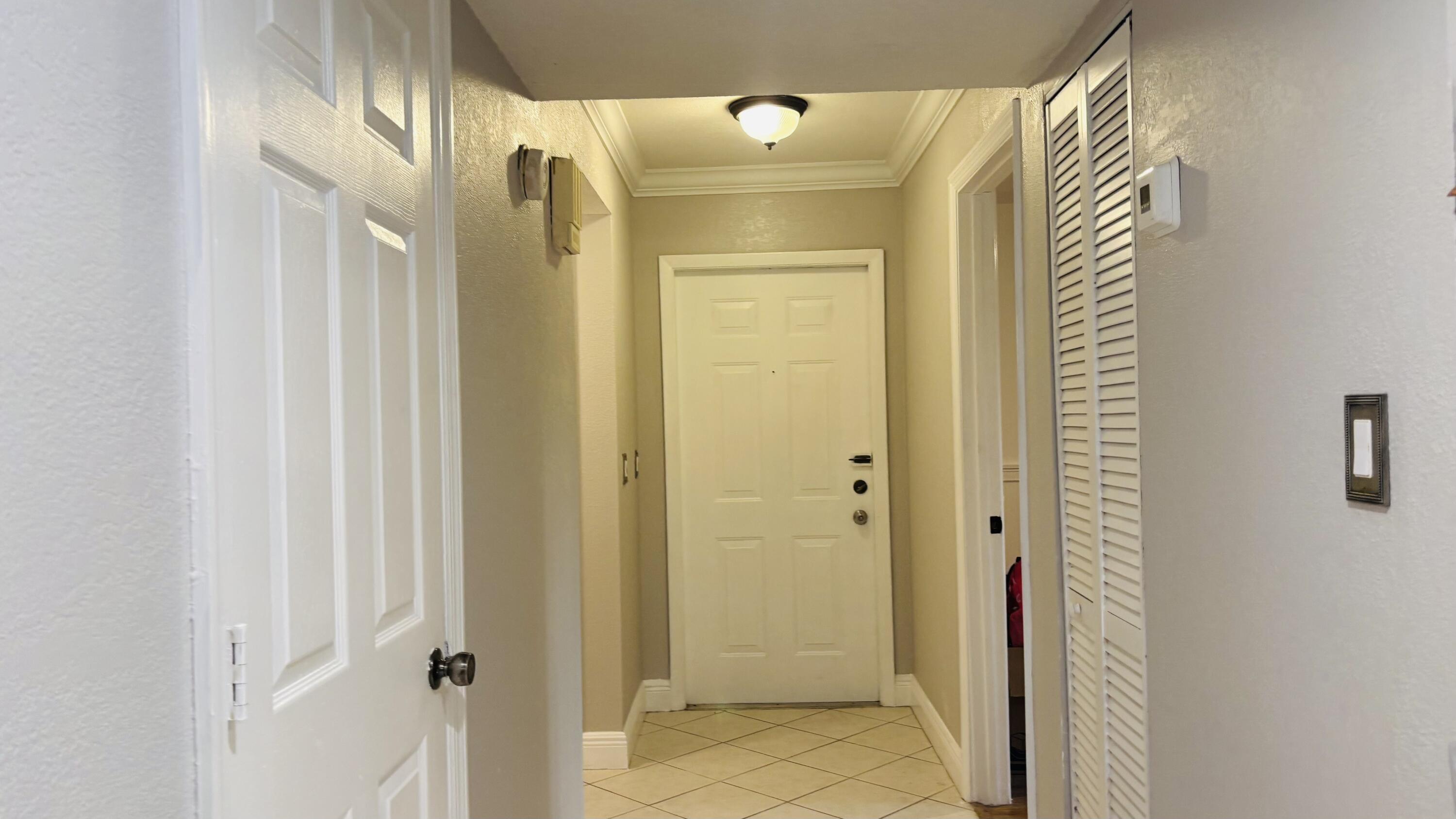 9521 Boca Cove Circle, Unit 505 Boca Raton, FL 33428 - Photo 25 of 28 IMG_0519