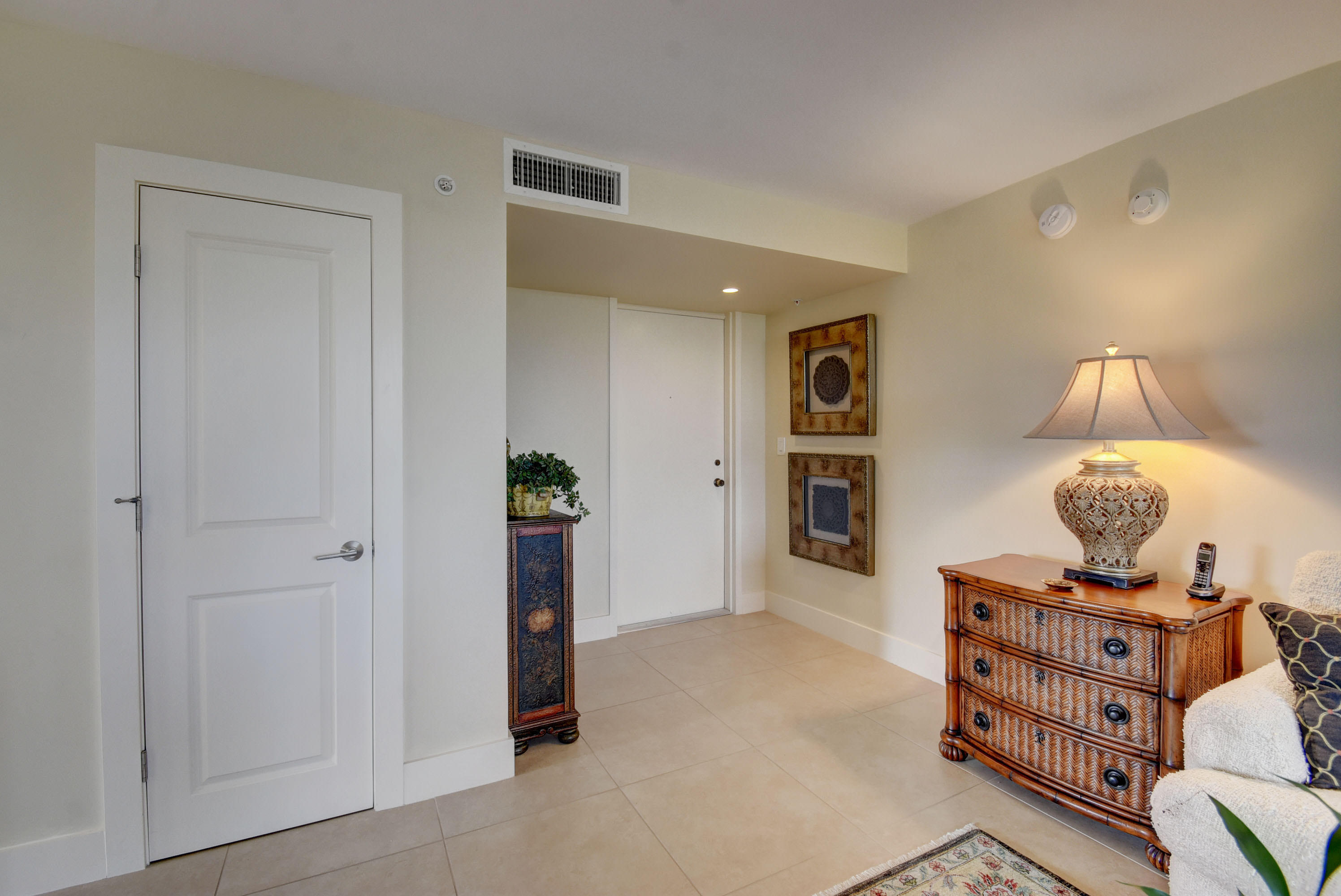 1542 Bridgewood Drive Boca Raton, FL 33434 - Photo 6 of 49 20180130001410675124000000-o