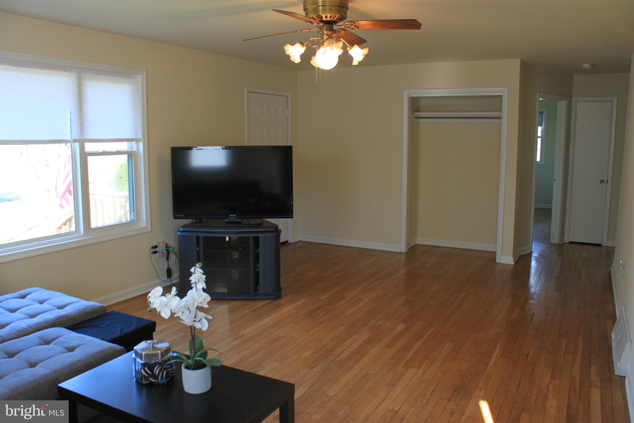 9885 Elk Run Road Catlett, VA 20119 - Photo 4 of 12 Gallery Image 4