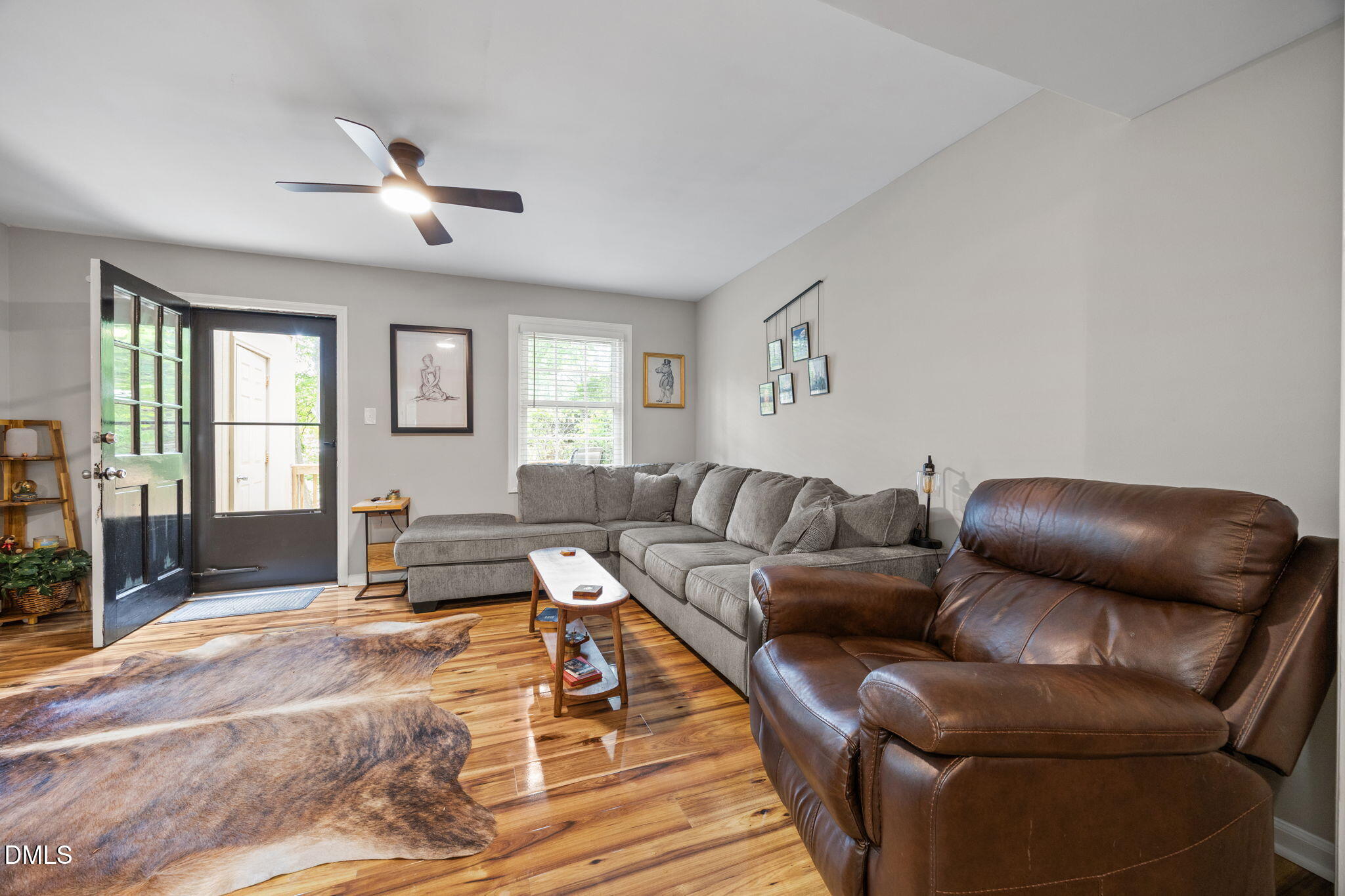 6303 New Market Way Raleigh, NC 27615 - Photo 6 of 26 24-web-or-mls-IMG_8011