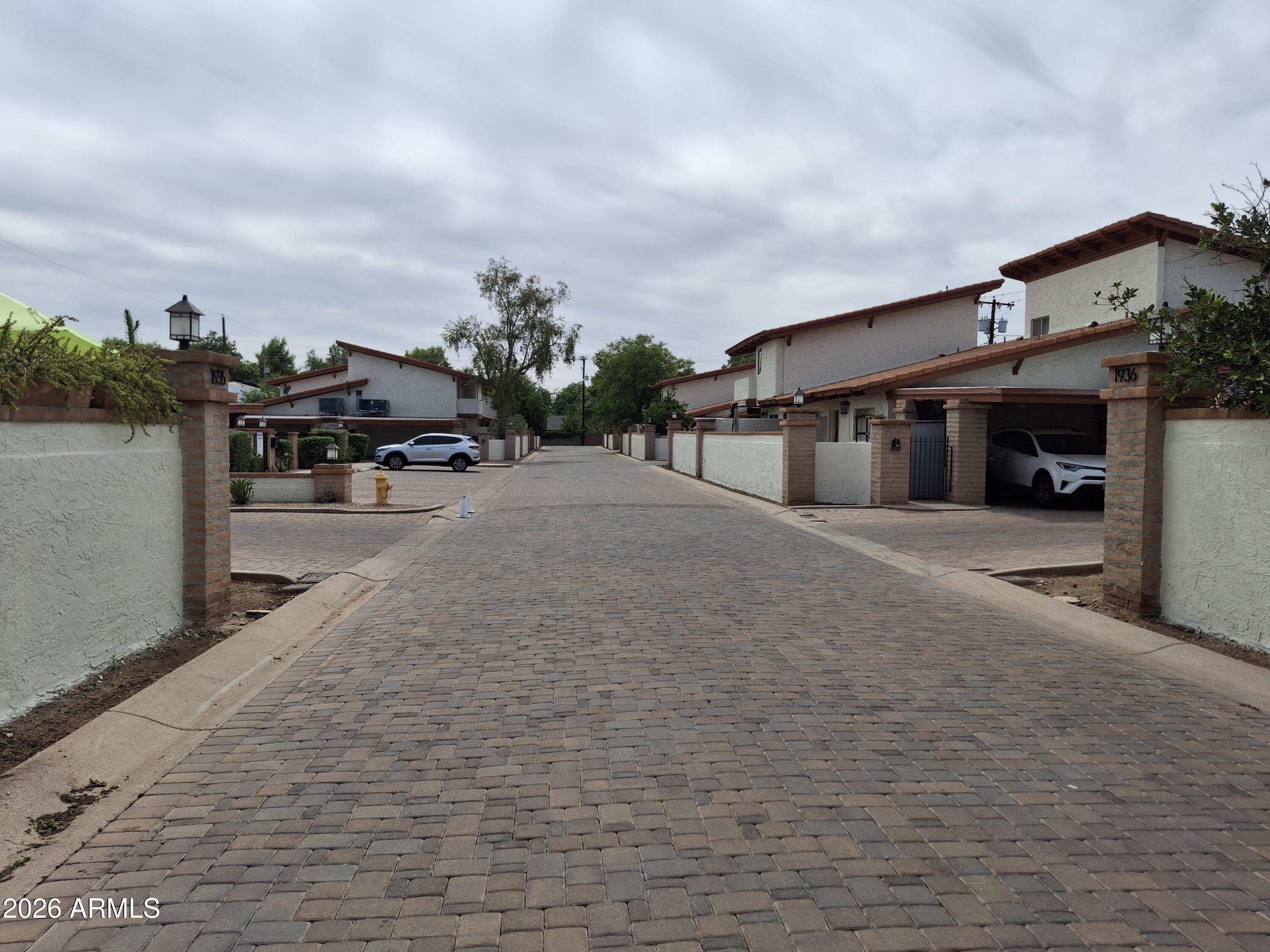 1925 East Orange Drive Phoenix, AZ 85016 - Photo 4 of 5