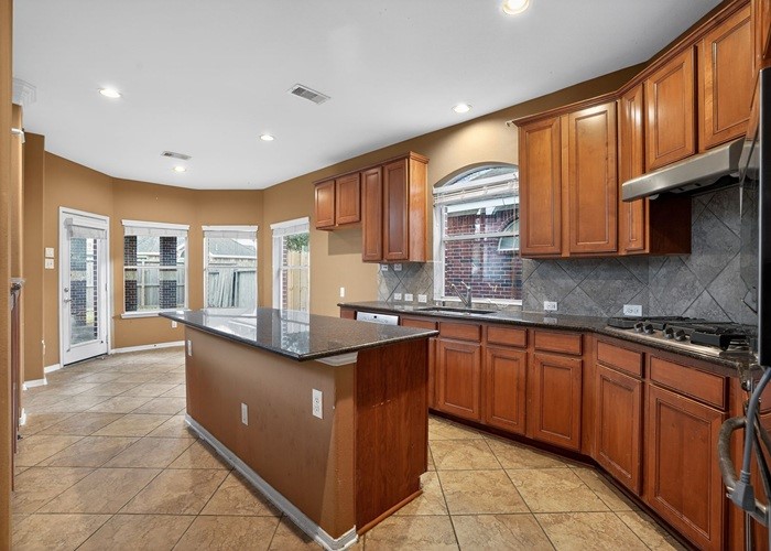 9510 Gentry Shadows Lane Humble, TX 77396 - Photo 13 of 22