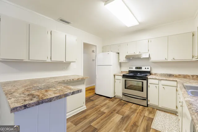 $179,900 | 2310 Barack Obama Boulevard, Valdosta, GA 31602