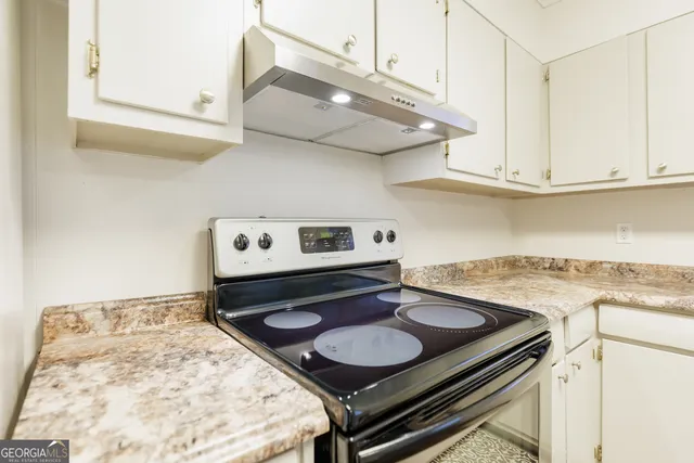 $179,900 | 2310 Barack Obama Boulevard, Valdosta, GA 31602