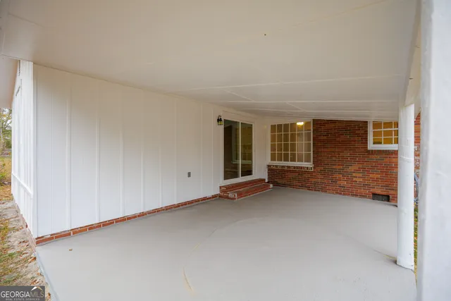 $179,900 | 2310 Barack Obama Boulevard, Valdosta, GA 31602