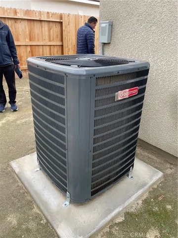 $2,700 | 8824 Scintilla Avenue, Bakersfield, CA 93311