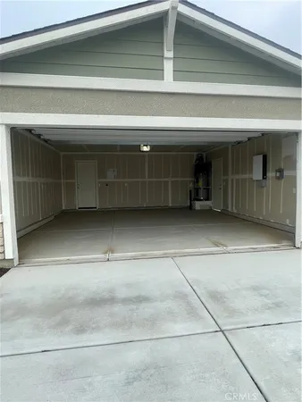 a view of a garage