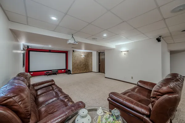 $745,000 | 2805 Clara Avenue, Aurora, IL 60502
