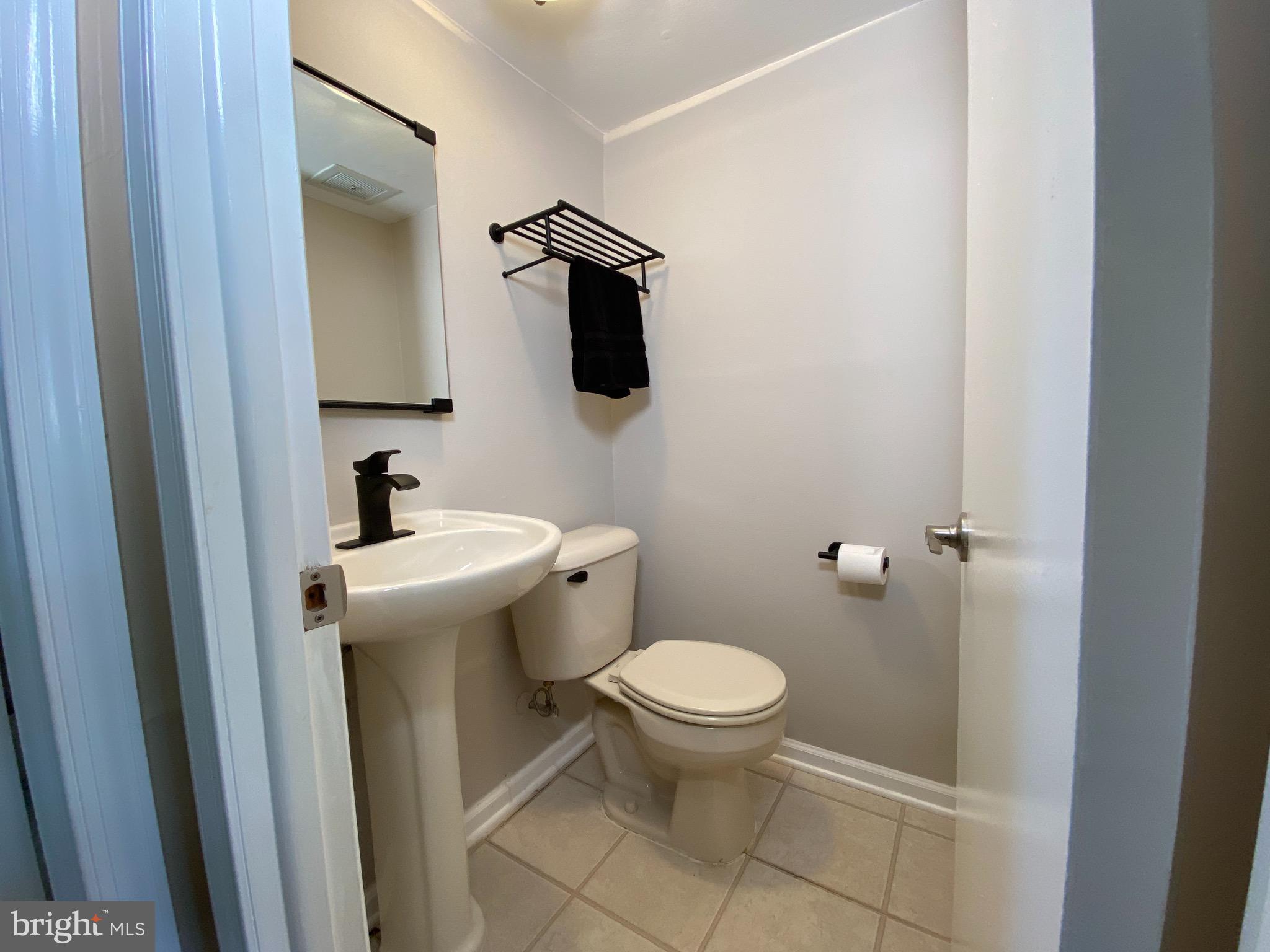 1108 Norwalk Road Philadelphia, PA 19115 - Photo 22 of 24
