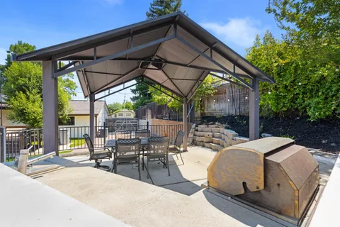 $879,900 | 121 Prospector Court, Folsom, CA 95630