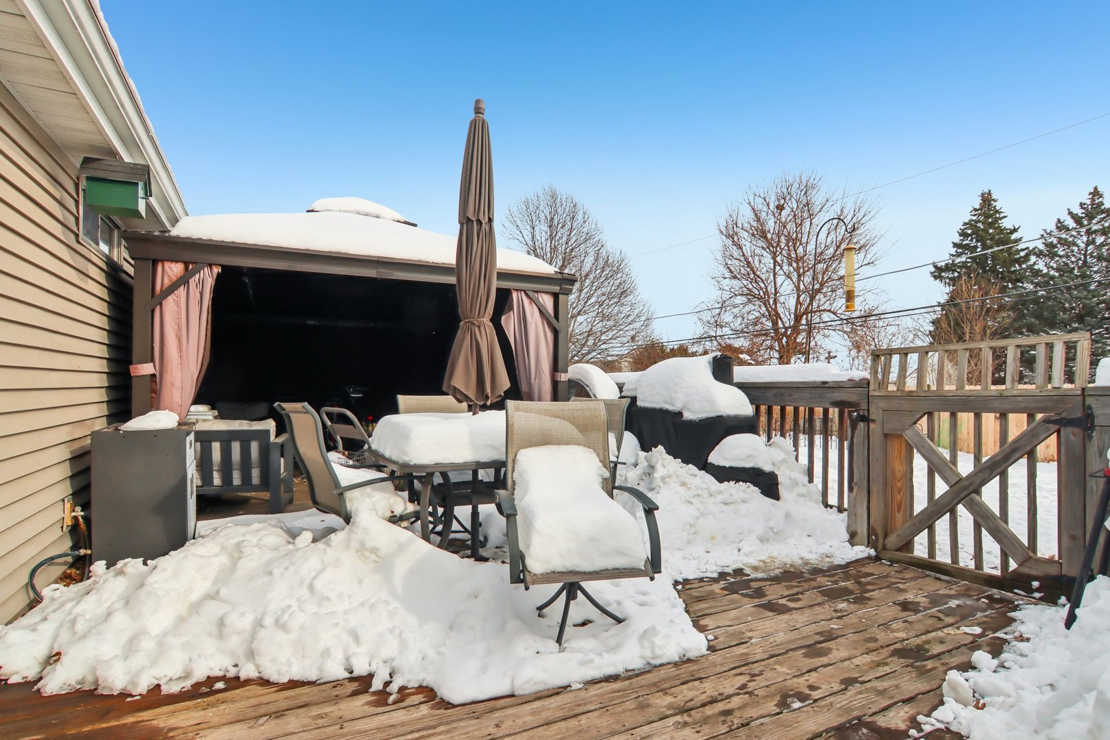 327 Hickory Avenue Romeoville, IL 60446 - Photo 26 of 33 a view of outdoor space with seating area