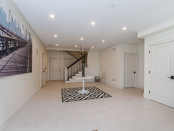 49 Wachusett Road Needham, MA 02492 - Photo 4 of 30