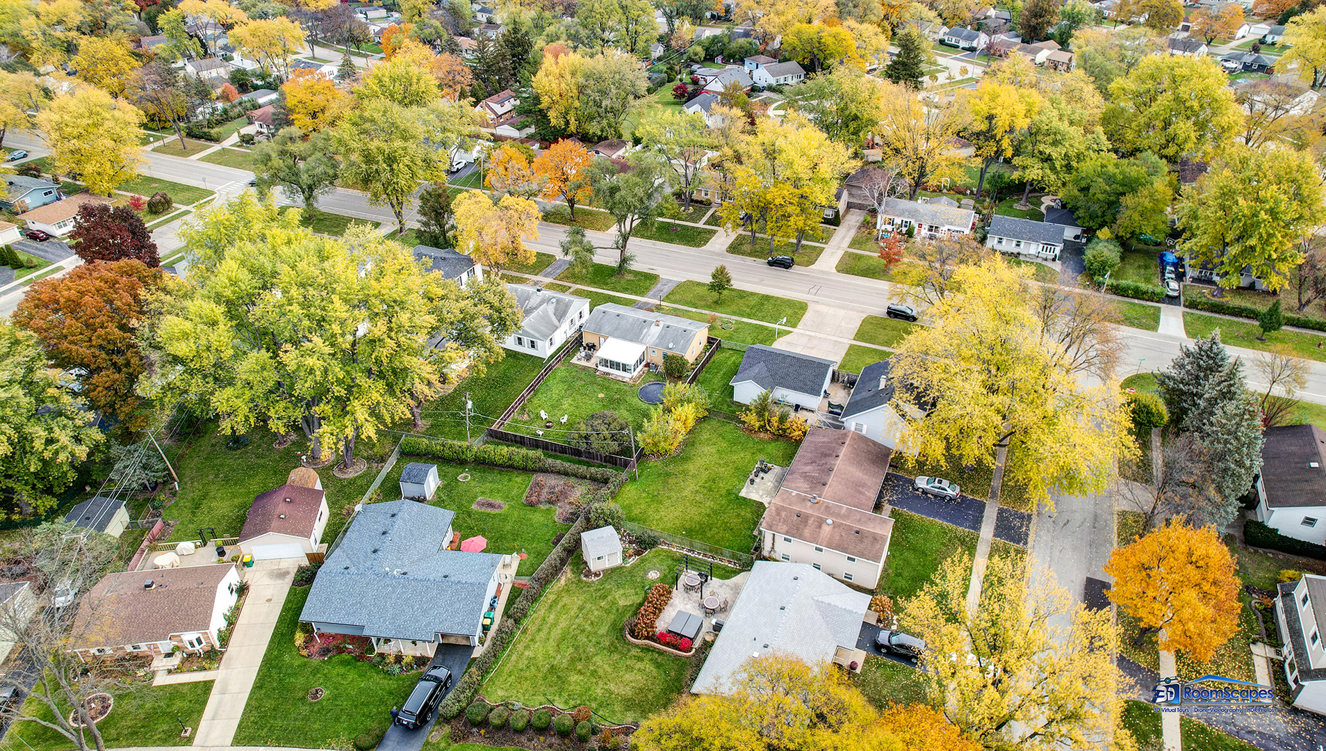 420 Raupp Boulevard Buffalo Grove, IL 60089 - Photo 36 of 41 an aerial view of residential houses with outdoor space