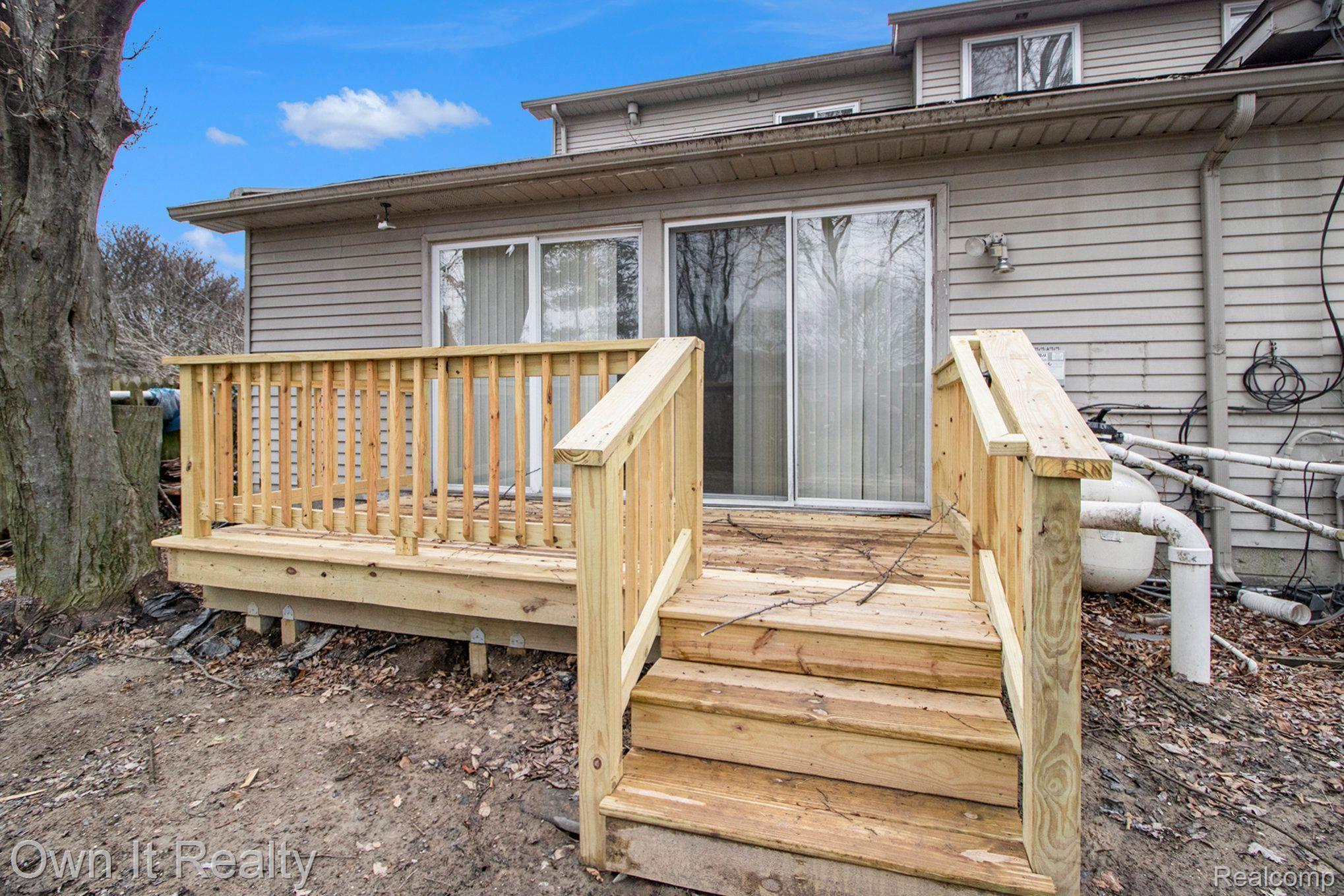 528 Buckingham Road Canton, MI 48188 - Photo 24 of 28 Gallery Image 24