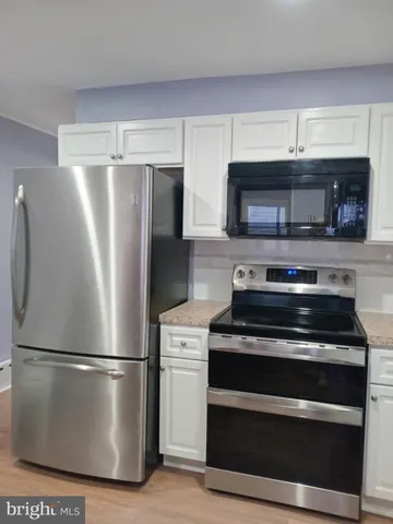 $1,400 | 657 Pine Hill Street, Minersville, PA 17954