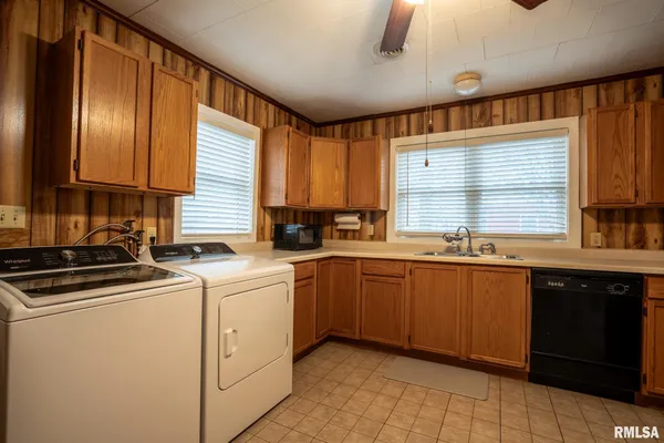 $135,000 | 301 North 12th Street, Herrin, IL 62948