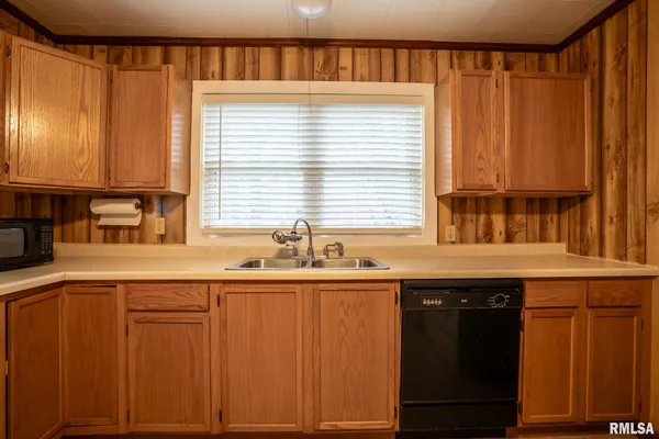 $135,000 | 301 North 12th Street, Herrin, IL 62948