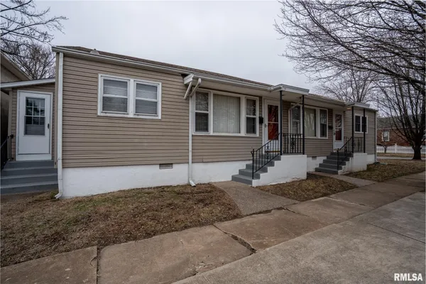$135,000 | 301 North 12th Street, Herrin, IL 62948