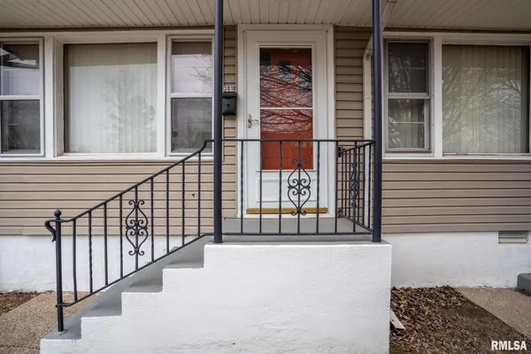 $135,000 | 301 North 12th Street, Herrin, IL 62948