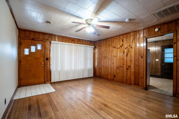 $135,000 | 301 North 12th Street, Herrin, IL 62948