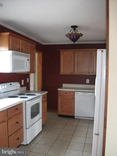 121 Wicomico Road Stevensville, MD 21666 - Photo 6 of 13 Kitchen