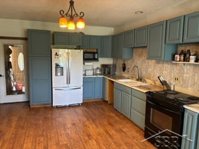 15608 Klooster Road Charlevoix, MI 49720 - Photo 6 of 40
