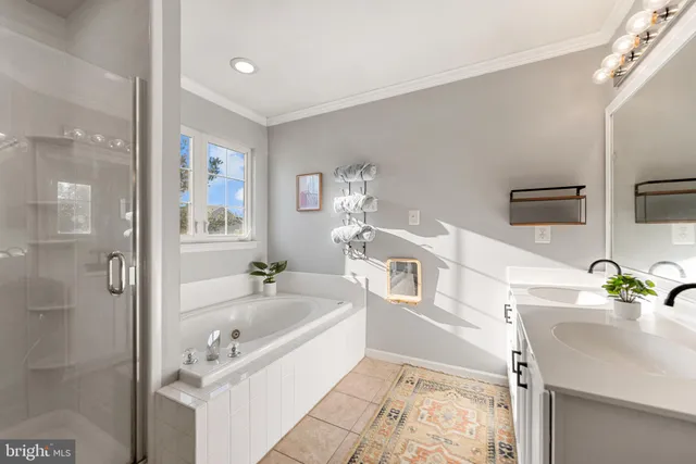 a room with furniture and flat screen tv