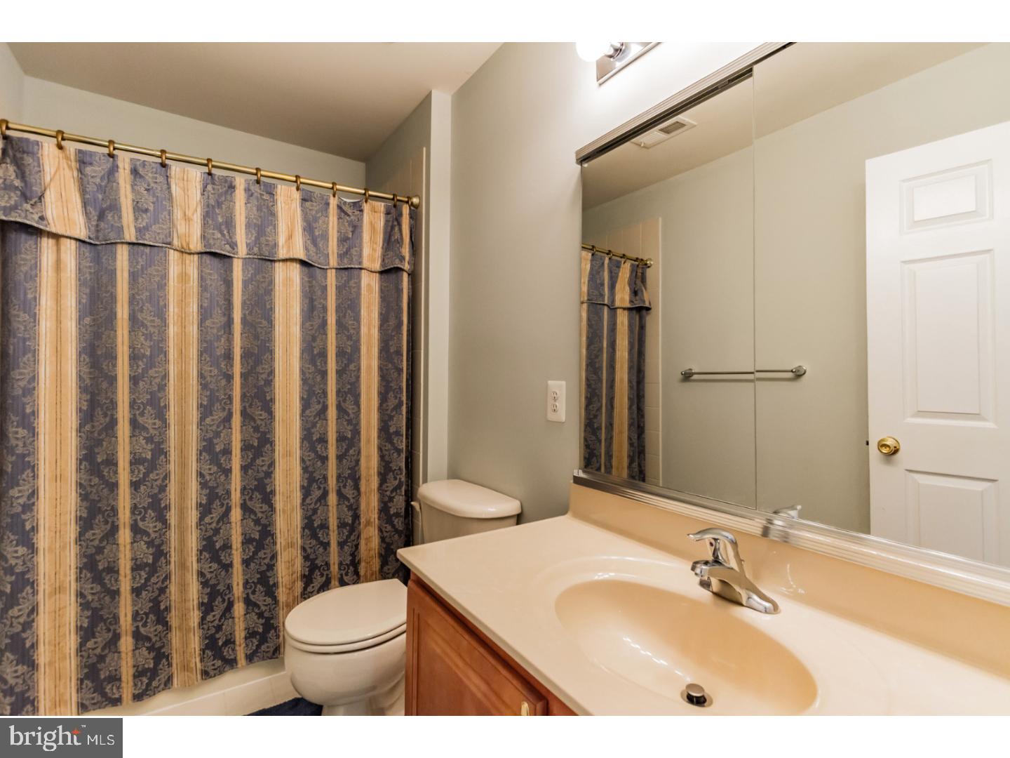 210 Moredun Road Philadelphia, PA 19115 - Photo 21 of 25