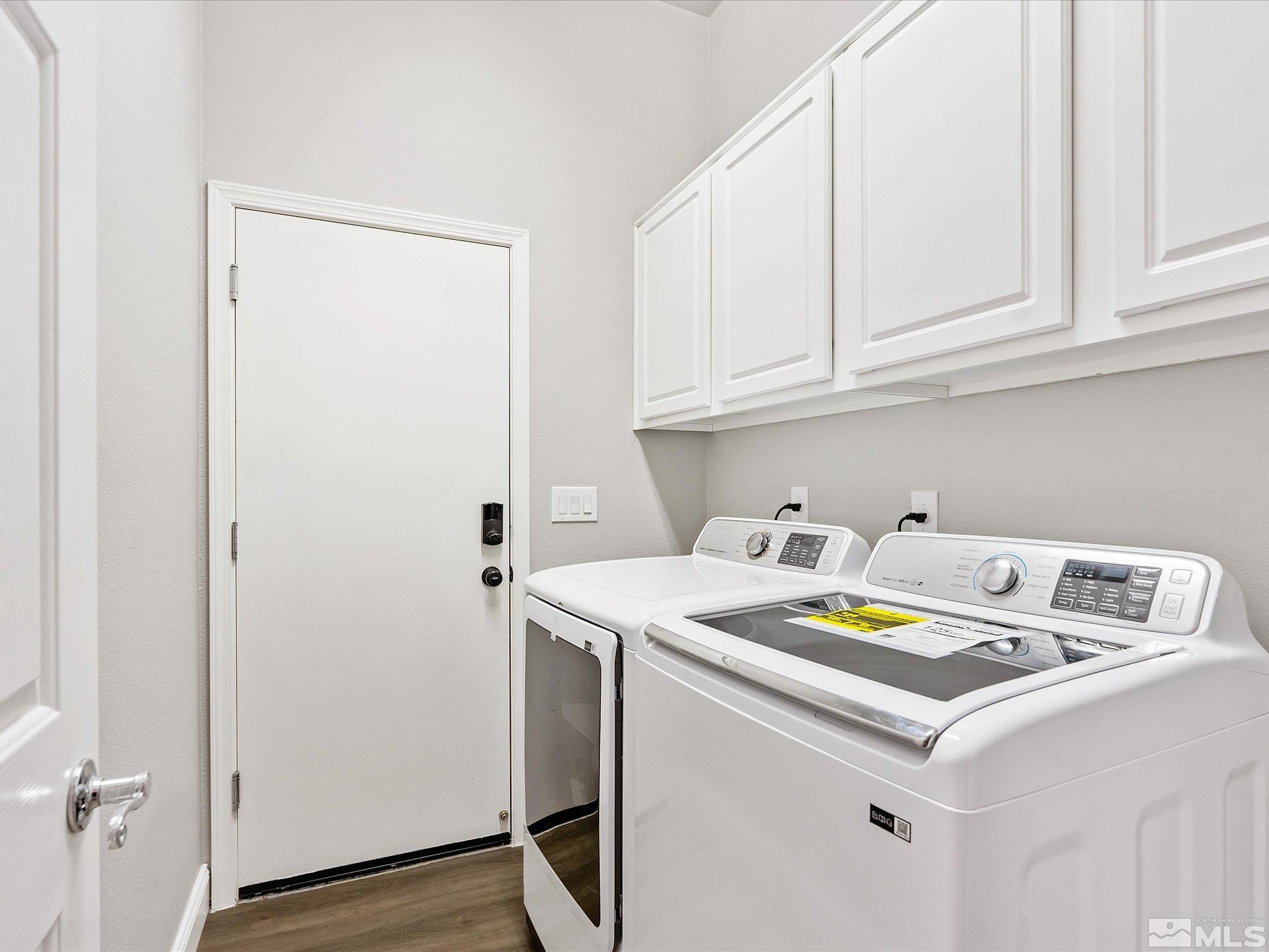 1448 Hagar Road Reno, NV 89506 - Photo 18 of 38 a utility room with dryer and washer