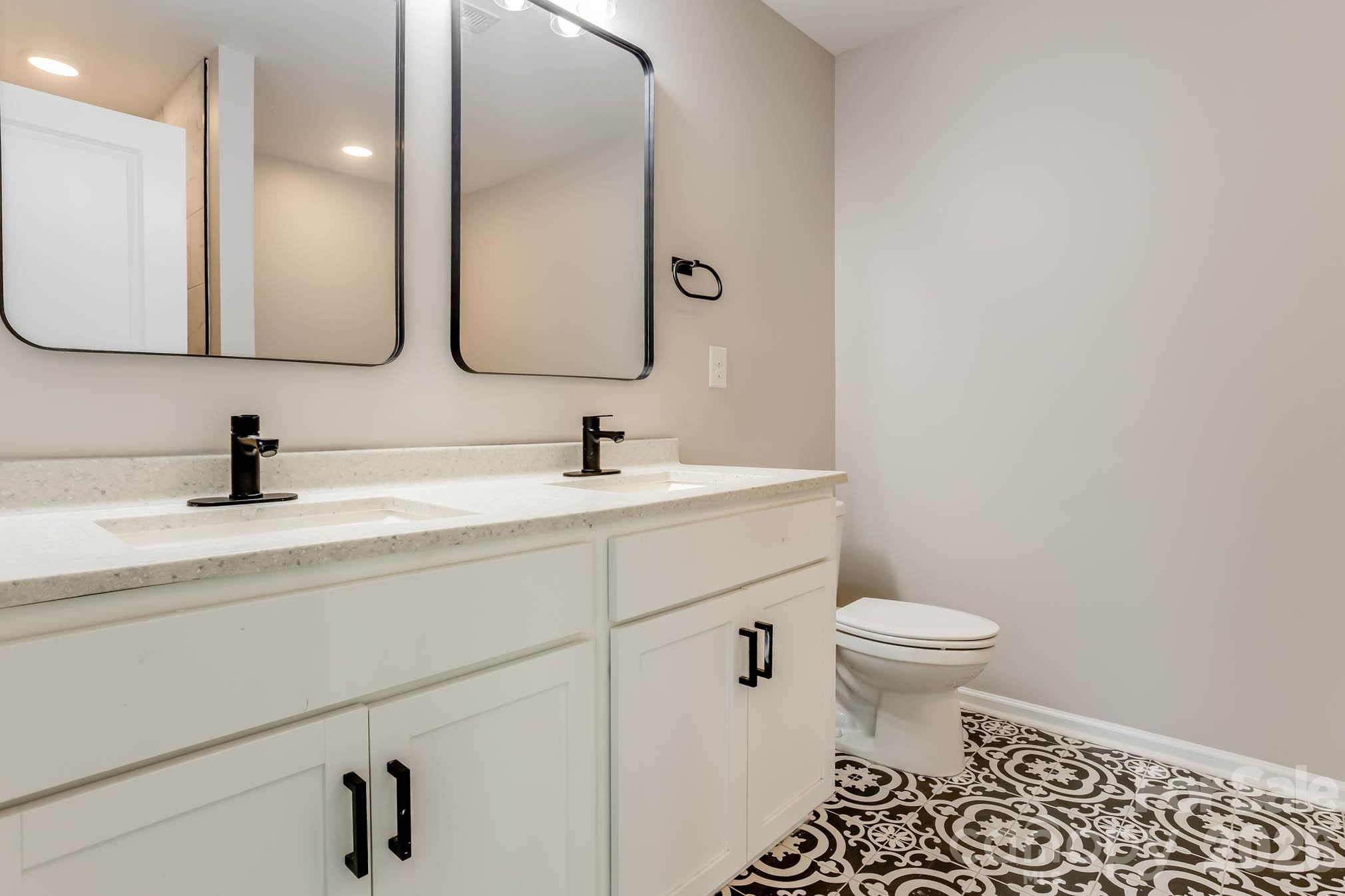 2769 Waybrook Drive Dallas, NC 28034 - Photo 4 of 29