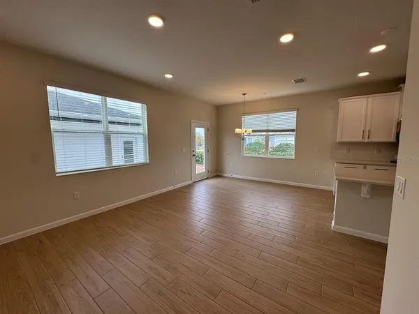 $2,650 | 354 Lady Palm Street, Apopka, FL 32703
