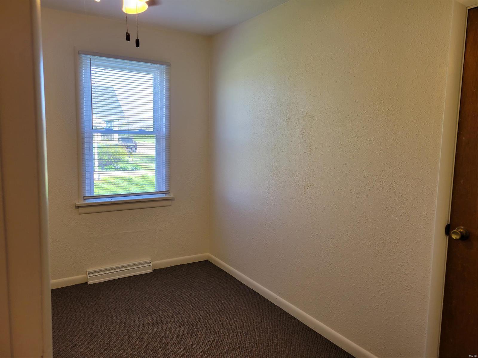 16435 Covington Road Okawville, IL 62271 - Photo 7 of 14