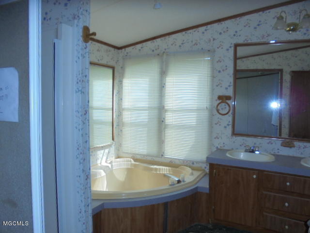 2 Pea Ridge Road Picayune, MS 39466 - Photo 7 of 10 DSC00733