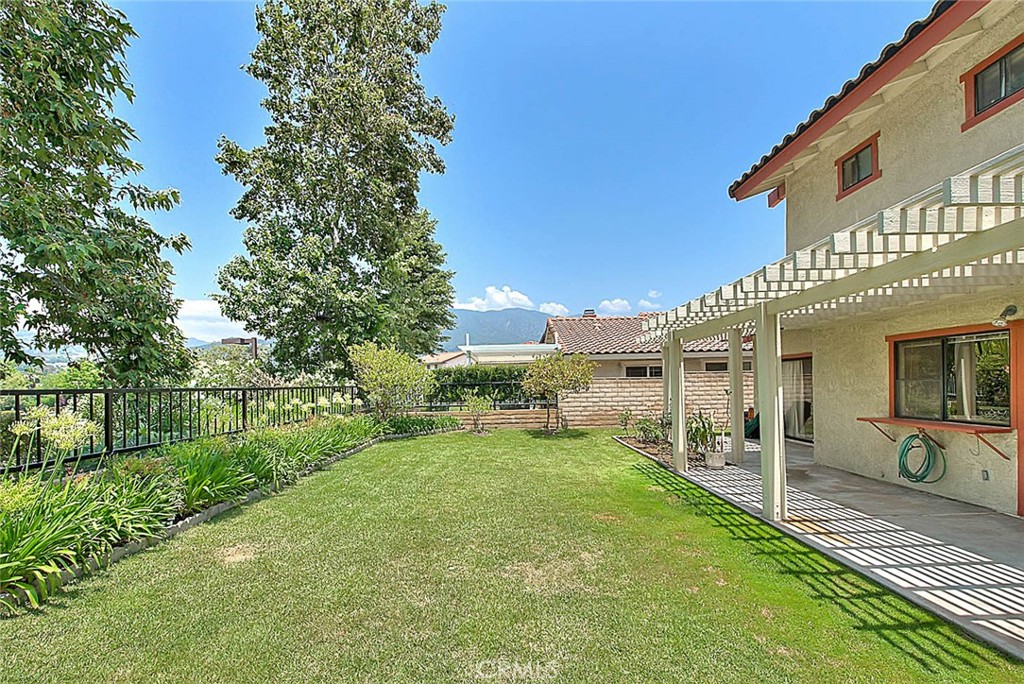 6237 Birdie Drive La Verne, CA 91750 - Photo 18 of 21