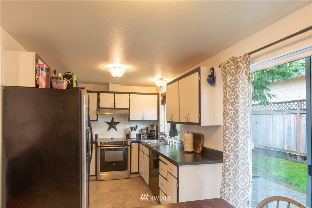 3806 Old Mill Road Port Angeles, WA 98362 - Photo 4 of 15 Gallery Image 4