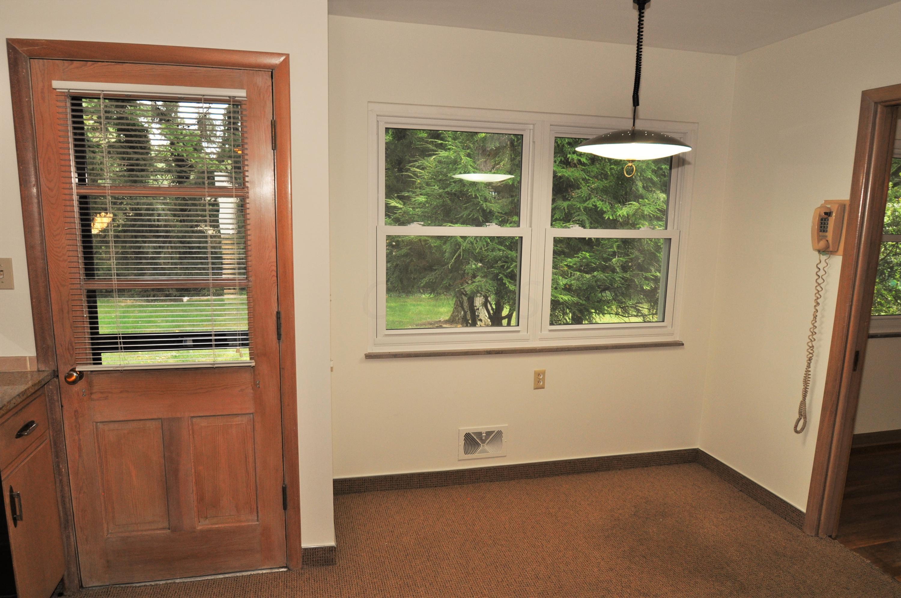 2114 Middlesex Road Columbus, OH 43220 - Photo 23 of 38