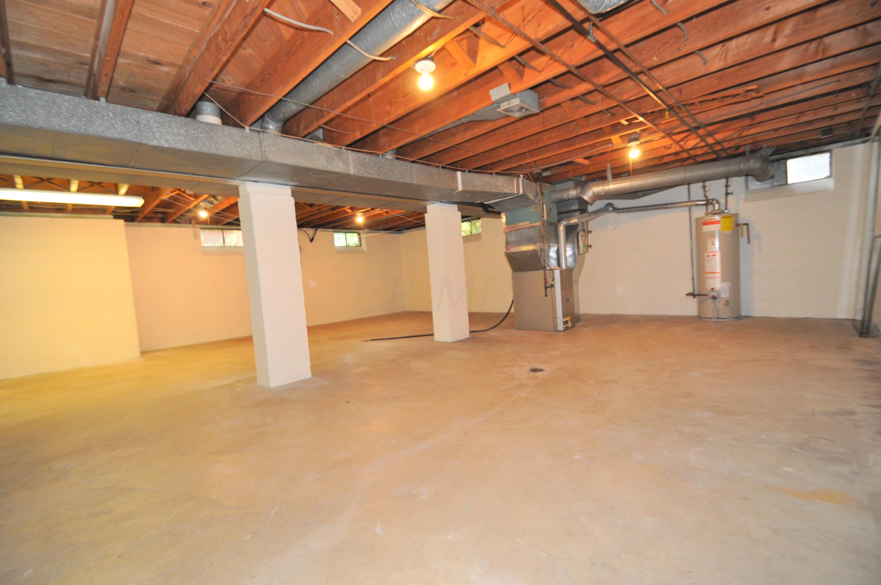 2114 Middlesex Road Columbus, OH 43220 - Photo 38 of 38