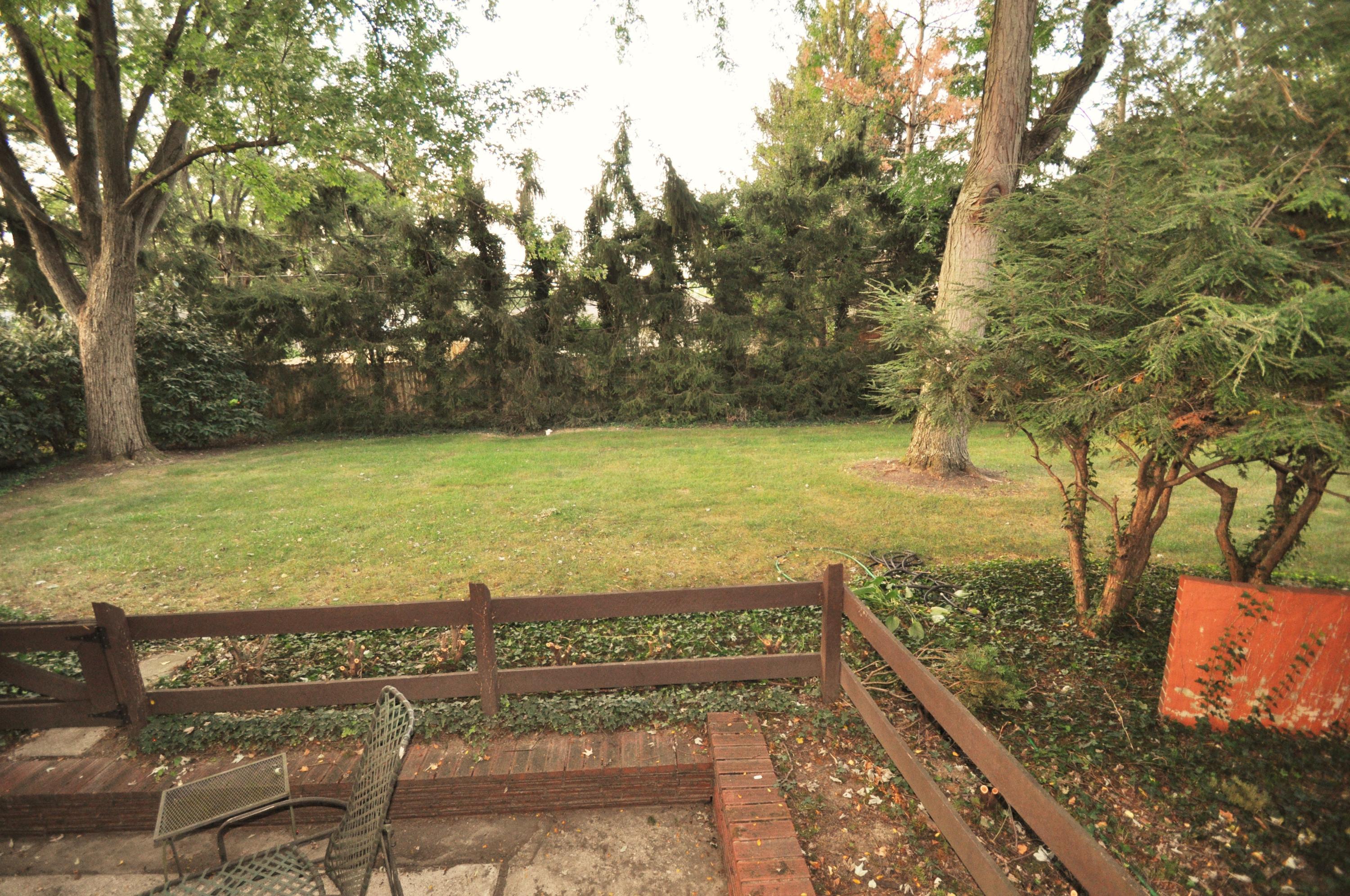 2114 Middlesex Road Columbus, OH 43220 - Photo 9 of 38