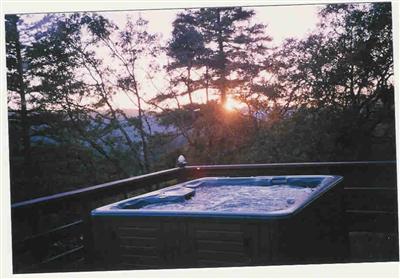 1377 Casteel Drive Willits, CA 95490 - Photo 3 of 5 a view of sitting space in a balcony