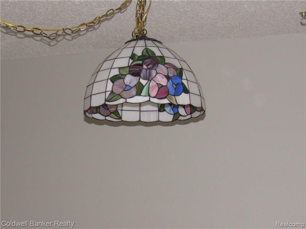 22330 River Ridge Trail Farmington Hills, MI 48335 - Photo 20 of 35
