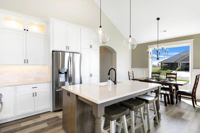 $584,682 | 2700 Hanson Avenue, Faribault, MN 55021