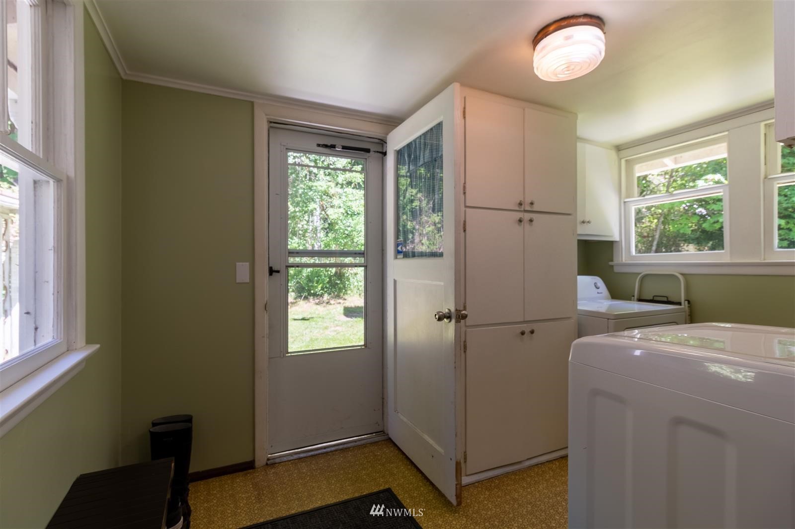 941 Silverbrook Road Randle, WA 98377 - Photo 17 of 34