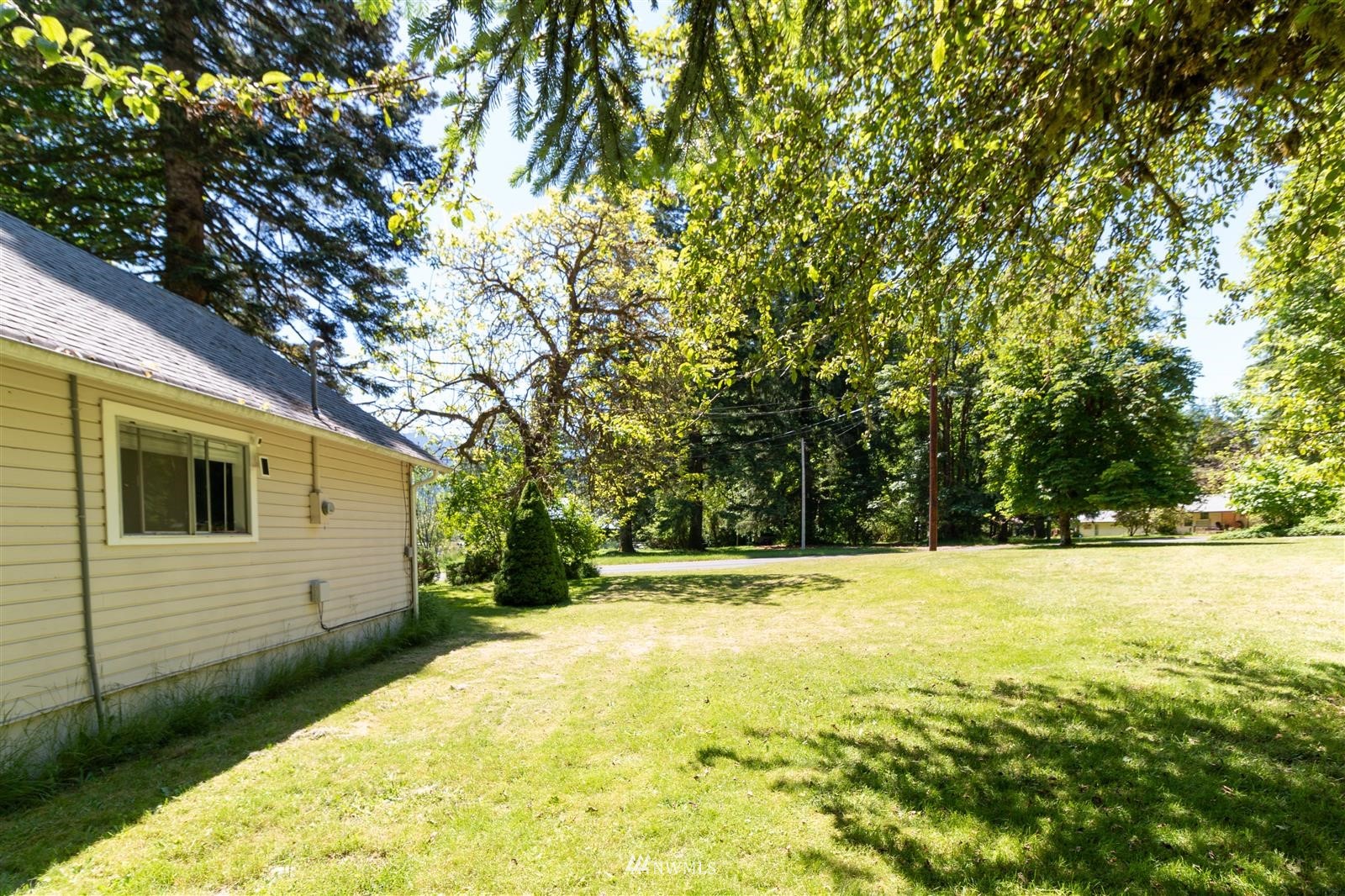 941 Silverbrook Road Randle, WA 98377 - Photo 19 of 34