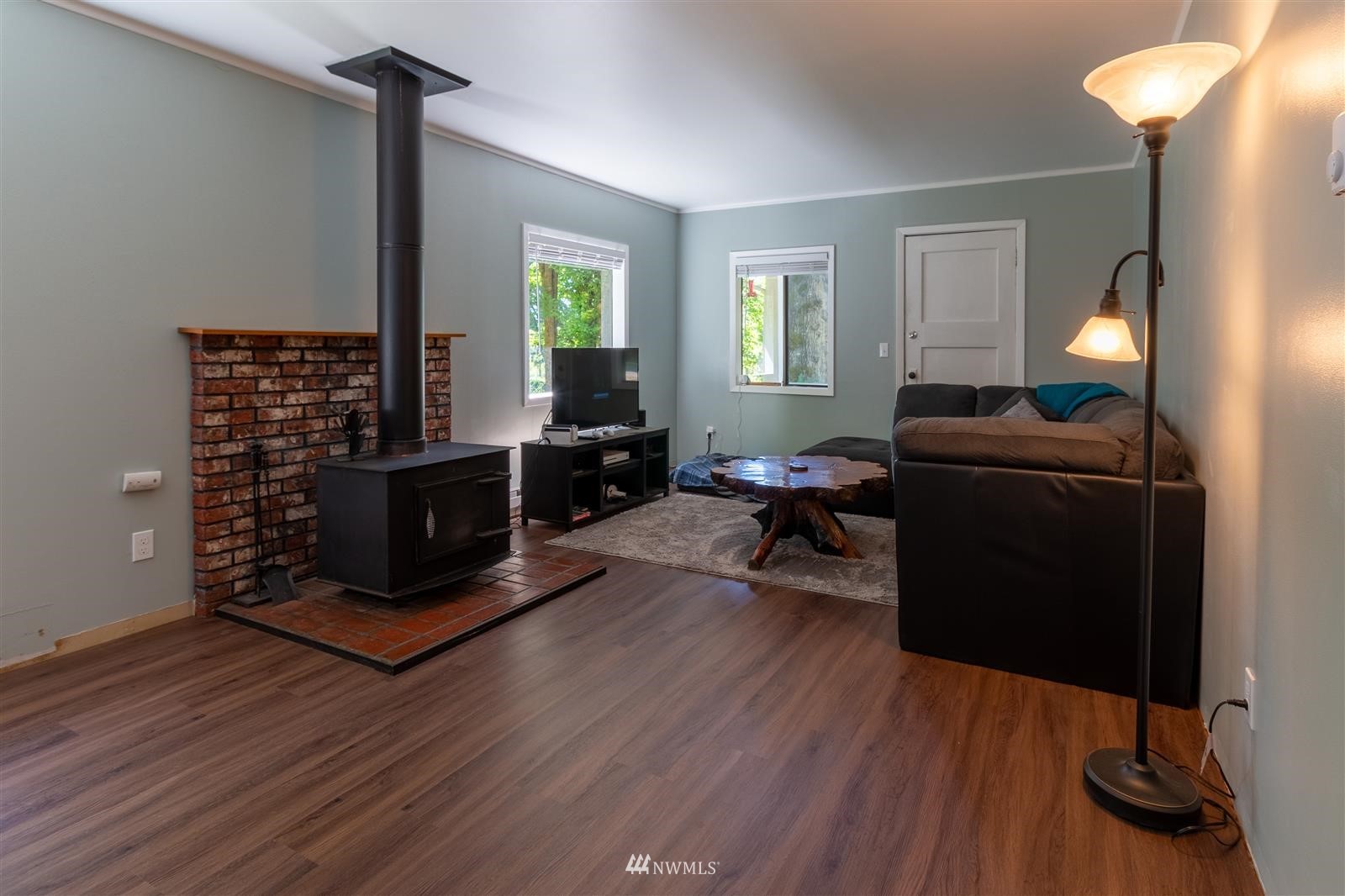 941 Silverbrook Road Randle, WA 98377 - Photo 4 of 34