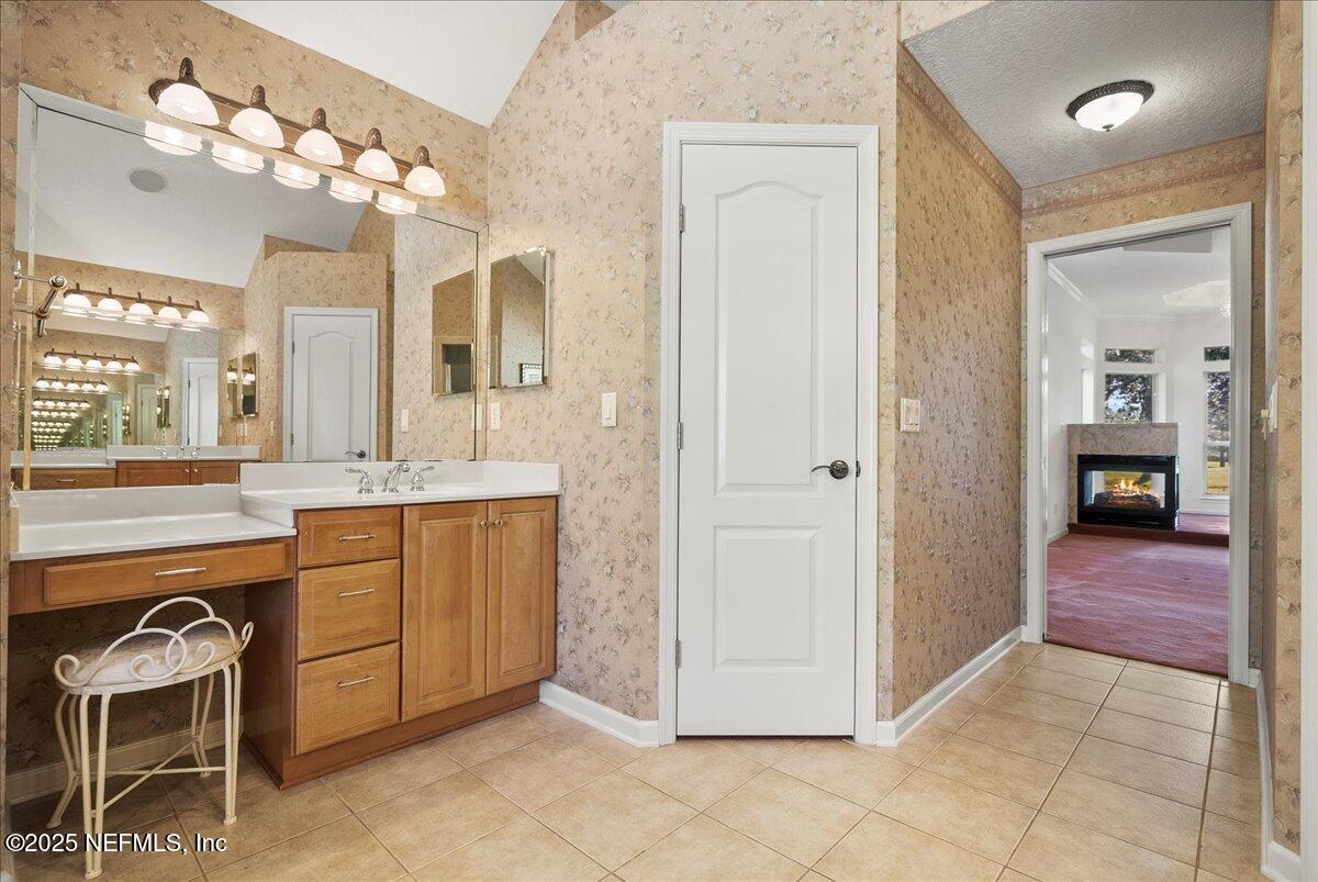 9919 Blakeford Mill Road Jacksonville, FL 32256 - Photo 33 of 88 Master bath view 3