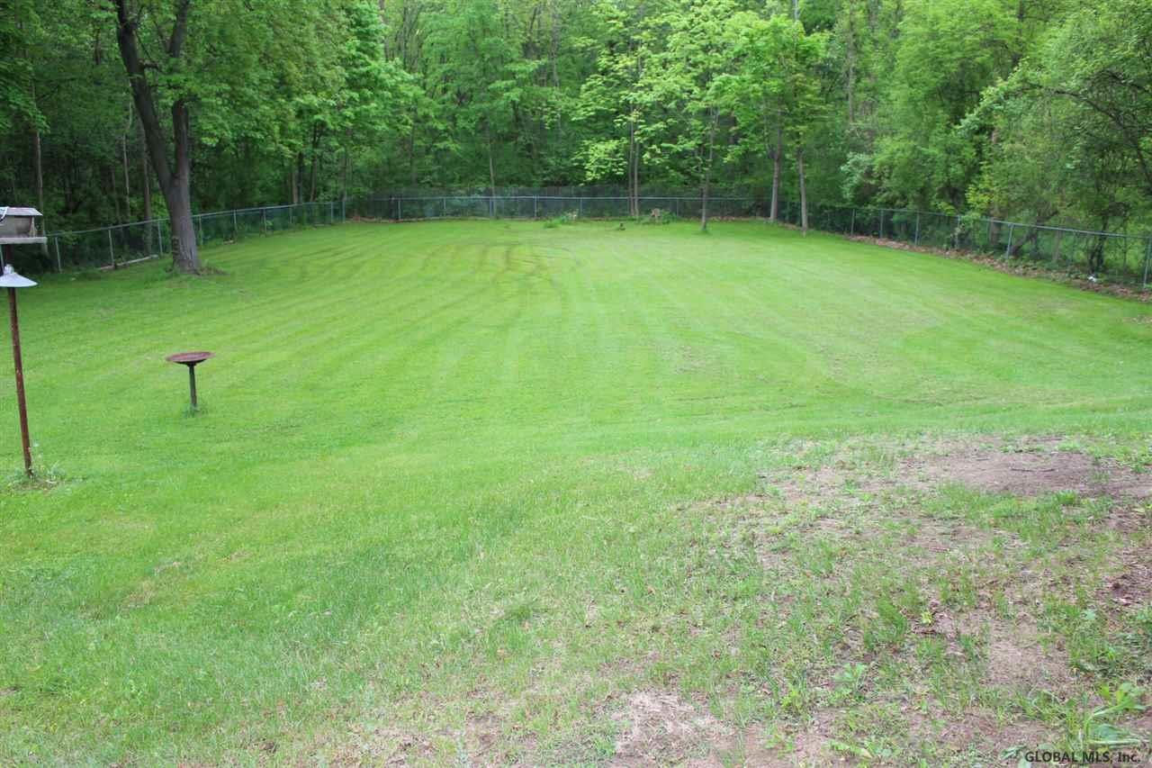 316 Ferris Road Schenectady, NY 12304 - Photo 23 of 27 Photo 23