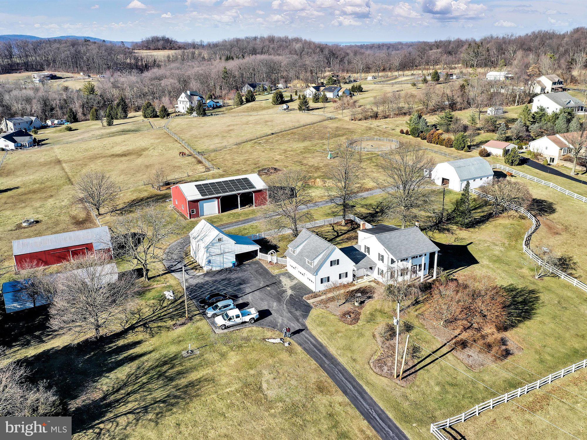 153 Locust Grove Road Dillsburg, PA 17019 - Photo 2 of 58 Gallery Image 2