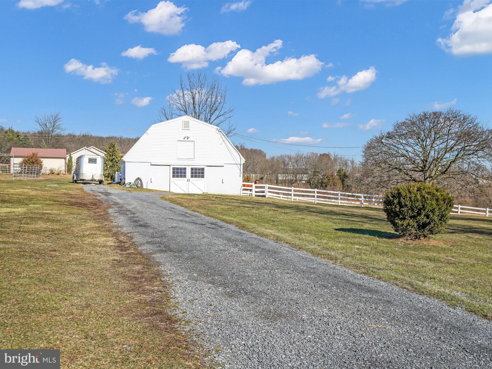 153 Locust Grove Road Dillsburg, PA 17019 - Photo 48 of 58 Stable