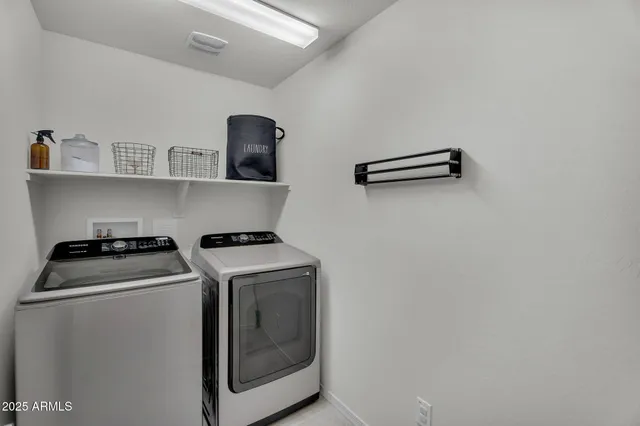 $470,000 | 32209 Daylight Drive, San Tan Valley, AZ 85144