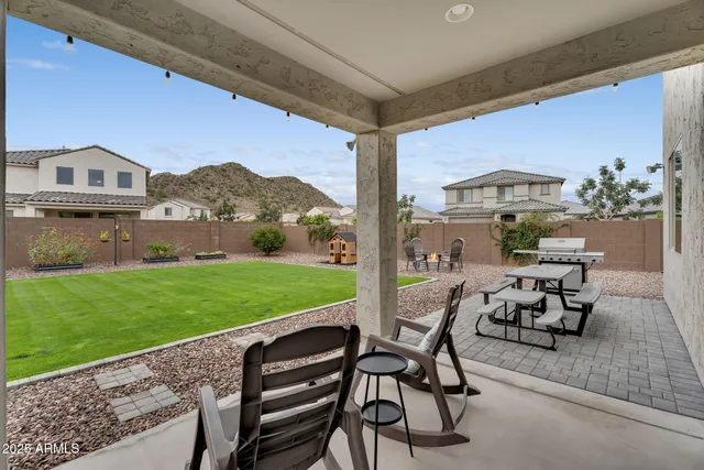$470,000 | 32209 Daylight Drive, San Tan Valley, AZ 85144